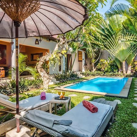 Villa Bisi Seminyak  Exterior photo