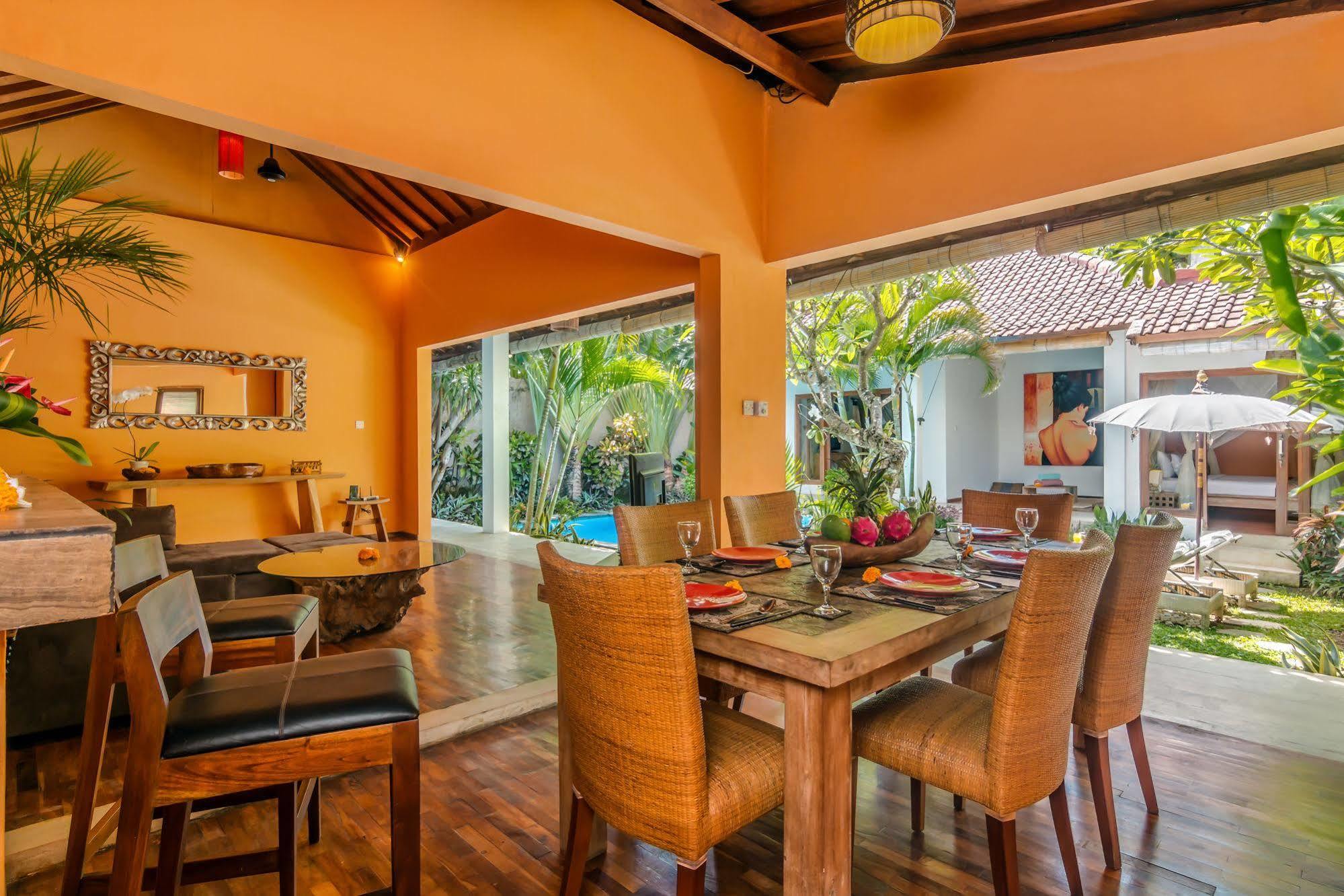 Villa Bisi Seminyak  Exterior photo